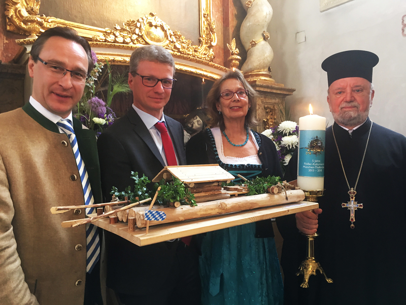 Mai 2018 - MdL Andreas Lorenz, StM Bernd Sibler, Dr. Helga Lauterbach, Erzpriester Apostolos Malamoussis